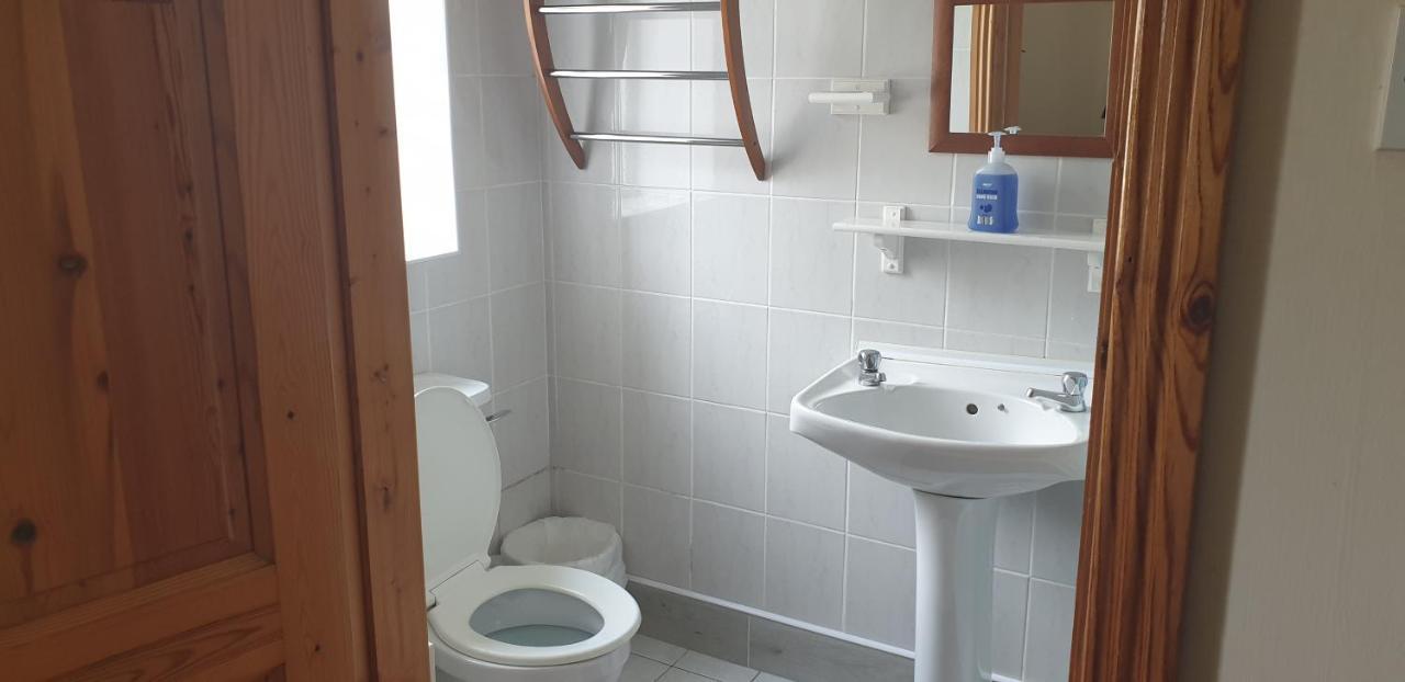 West Coast Lodge Lahinch Ruang foto